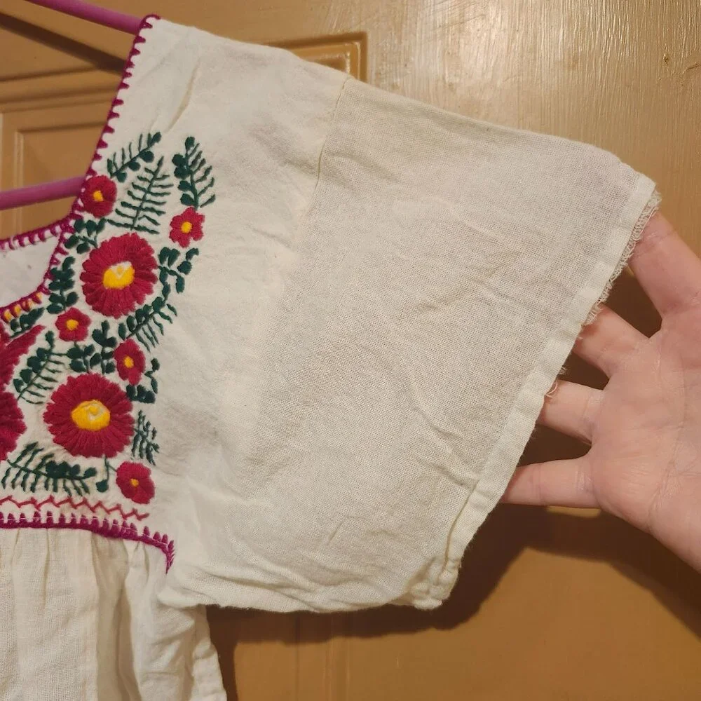 Vintage Women's Small Mexican Gauze Blouse Hand Embroidered Birds Flowers Ivory - Picture 5 of 7